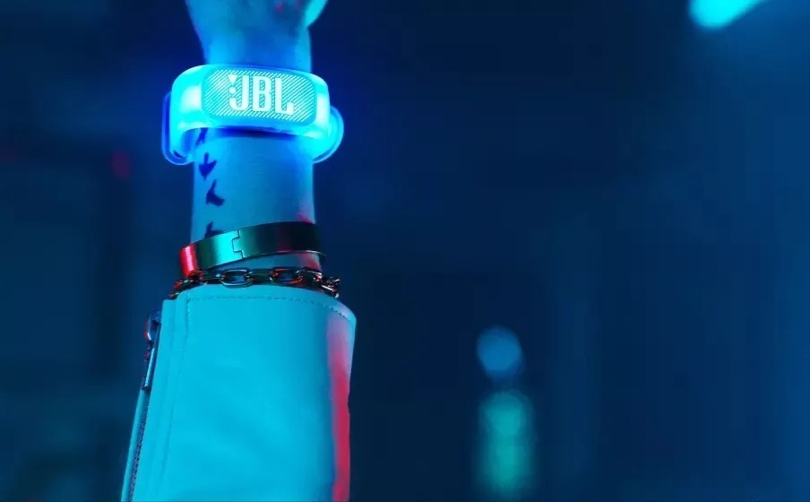 Bocina JBL PartyBox 1000 portátil con bluetooth black